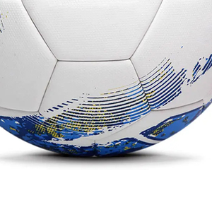 Balón de fútbol profesional duradero que ofrece un control de rebote confiable y un rendimiento de larga duración. - Product Image 5