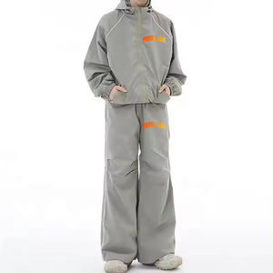 ชุดรางเสื้อกันลมไนลอนสีดำสำหรับผู้ชายชุดวอร์มท่อกีฬาแบบกำหนดเองดีไซน์ใหม่2025 - Product Image 5