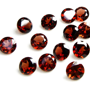 พลอยโกเมนสีแดงธรรมชาติเกรดดีที่สุดกำหนดขนาดกะรัตอัญมณีอัญมณีอัญมณีล้ำค่าที่มีค่า - Product Image 1