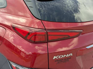 Hyundai Kona Limited 2023 de Construcción Estándar - Product Image 3