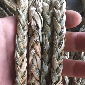 La société Bao Tram Anh propose de l'artisanat vietnamien Technique brute Style naturel de carex torsadé à des prix - Product Image 3