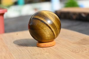 ลูกบอลคริสตัลเสือธรรมชาติหรูหราตกแต่งด้วยแหวนไม้ยืนตกแต่งด้วยคริสตัลหินพลังงานของตกแต่งทันสมัย - Product Image 3