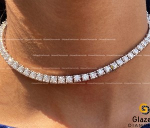 Explore nuestra lujosa última cadena de tenis de Plata de Ley 925 con diamantes de moissanita para mujeres que muestra elegancia con claridad VVS - Product Image 2
