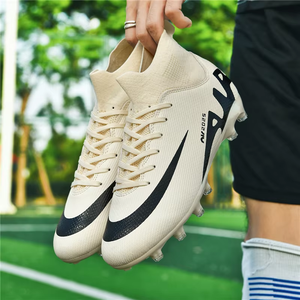 Chaussures de football <span class=keywords><strong>Predator</strong></span> FG de haute qualité pour garçons Crampons de football d'été confortables Vente en gros Bon marché Entraînement sportif Usages de <span class=keywords><strong>futsal</strong></span> - Product Image 6