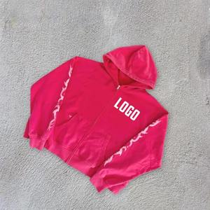 Sudadera con capucha recortada para mujer Premium, logotipo impreso de marca personalizada en la tela de punto frontal para ropa deportiva de invierno de longitud corta - Product Image 6