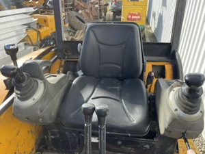 Mini excavadora JCB 8025 ZTS de 2.7 toneladas, usada y económica, con 3 cucharones, giro de cola cero, excavadora hidráulica en venta. - Product Image 5