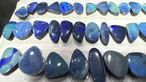 Cabujones dobles de ópalo australiano natural al por mayor, piedras preciosas sueltas azules elegantes para la fabricación de joyas - Product Image 6