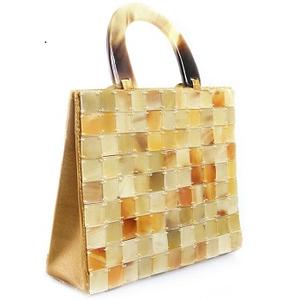 Bolso de mano Vintage hecho a mano AnimalHorn Ladies es un accesorio único y exquisito diseñado para mejorar su estilo por f s i - Product Image 1