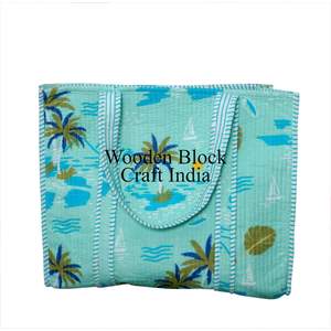 Sac fourre-tout en coton imprimé à la main pour femmes, sac fourre-tout écologique matelassé indien, accessoires de vacances - Product Image 5