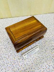 American-Style <b>Wooden</b> Odyssey Cremation <b>Urn</b> <b>for</b> <b>Ashes</b> Brassworld India Brand 200 Cubic Inch Capacity Brown Eco-Friendly Durable - Product Image 4