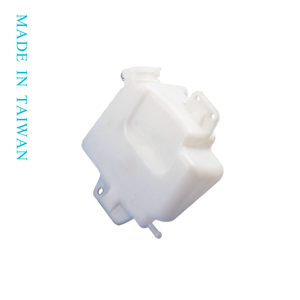 Réservoir de réservoir de voiture de fabricant de pièces automobiles professionnelles pour Mitsubishi FUSO CANTER 3.5T 96 '~ 07' OEM # MC127101 - Product Image 1