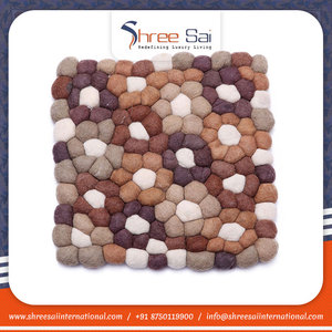 Latest Modern Stylish Handmade Custom Wool Area Rugs Indian Embroidered Eco-friendly Stain Resistant Carpets for Living Rooms - Product Image 3