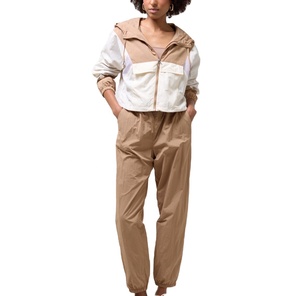 Vêtements pour femmes vente en gros ensemble de sweat à capuche zippé coupe-vent en nylon personnalisé costumes de jogging 2026 - Product Image 1