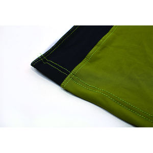 ชุดมวยปล้ำและกางเกงรัดรูปสแปนเด็กซ์/โพลีเอสเตอร์คุณภาพสูงแบบกำหนดเอง พร้อมโลโก้และขนาดตามสั่ง ขายส่งสำหรับผู้ใหญ่ทุกเพศ - Product Image 3