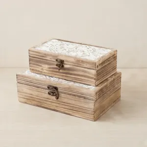 Coffret à bijoux en bois de manguier, design rectangulaire sculpté, boîtes de rangement pour chambre à coucher, style classique, fermoir en fer - Product Image 1
