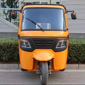 Nouveau Tuk-Tuk 200cc 250cc 2024 Tricycle à 3 Roues 2025 2026 Jaune Doré Noir Blanc - Product Image 1