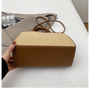 <span class=keywords><strong>Sac</strong></span> à bandoulière polyvalent et tendance pour <span class=keywords><strong>femme</strong></span>, en PU imperméable, grande capacité, avec fermeture éclair, durable, vente en gros - Product Image 5