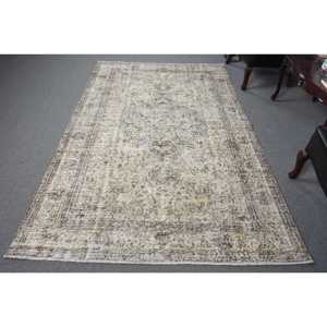 Vintage 5.2x8.3 ft Rug, Turkish Rug, <b>Brown</b> Polka dot Rug <b>Wool</b> - Product Image 1