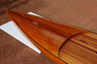 Planche de paddle en bois artisanale (1 personne) en cèdre et fibre de verre, écologique et sûre pour les lacs et les rivières (3,1-4m)