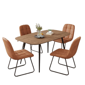 طقم طاولة طعام خشبية حديثة بلون الجوز مع 4 كراسي على شكل حرف U، أثاث للمطبخ وغرفة الطعام - Product Image 5