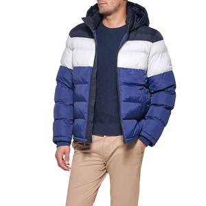 Chaquetas Acolchadas Impermeables con Capucha y Bordado de Última Moda, 100% Poliéster, Colores Combinados, Relleno de Felpa, Personaliza con tu Logotipo - Product Image 2