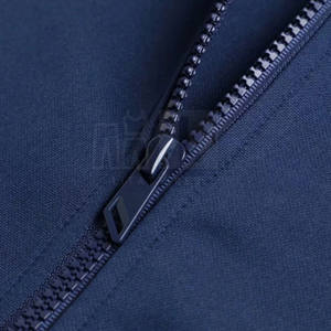 A prueba de viento Algodón Poliéster Último diseño Chándal Logotipo personalizado Tamaño personalizado Poliéster Chándal - Product Image 4