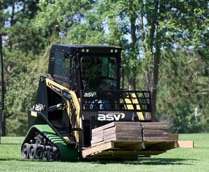 รถตักตีนตะขาบ ASV RT-25 กำลังสูง พร้อมจำหน่าย ใช้เครื่องยนต์ดีเซลประสิทธิภาพสูง ติดตั้งสายพานยาง และระบบไฮดรอลิกเสริม - Product Image 5