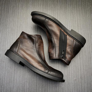 Chaussures mocassins en cuir de veau avec détails cousus à la main et soutien de la voûte plantaire, chaussures de ville pour hommes - Product Image 2