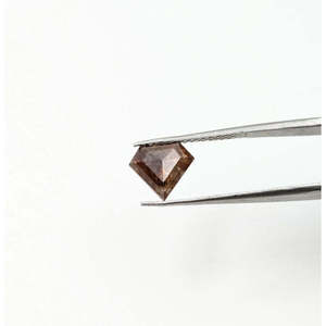 Diamant naturel serti en pentagone, facetté, 8 x 8,8 mm, taillé en vrac pour la fabrication de bijoux - Product Image 2