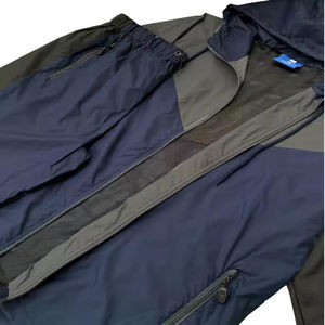 Survêtement en nylon personnalisé pour hommes ensemble de jogging de sport avec fermeture éclair ensemble cargo coupe-vent deux pièces veste en jersey survêtement de jogging pour hommes - Product Image 2