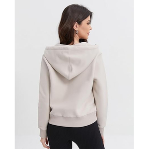 Logo personnalisé en gros Crop Tops femmes à capuche sérigraphié à manches longues blanc épais Sports d'hiver Gym Crop Zip up Hoodie femme - Product Image 6