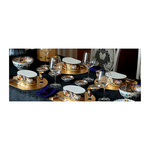 Hôtels à offrir Assiettes en porcelaine de luxe japonaises Vaisselle en céramique élégante fabriquée à la main - Product Image 1