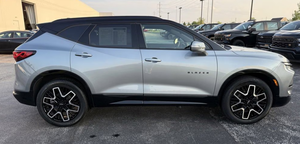 2024 Chevrolet Blazer RS a utilisé des outils à main en alliage d'aluminium de qualité industrielle faciles à utiliser et durables - Product Image 2