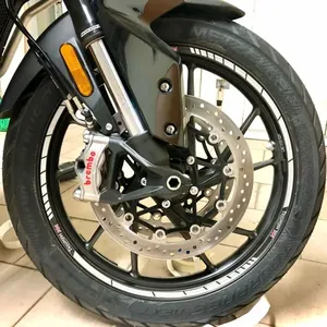 Adesivi per Moto Triumph Tiger 900 850 19-17, Decalcomanie per Ruote - Product Image 1