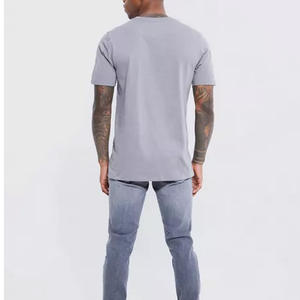 Nouveau style de vêtements d'impression 3d avec logo personnalisé t-shirts en relief pour hommes/T-shirts en relief avec logo personnalisé de haute qualité pour hommes - Product Image 2