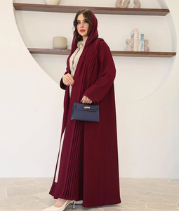 Abaya élégante avec ceinture, design avec de magnifiques broderies en dentelle, hijab assorti, meilleur design d'abaya 2026, utilisation au bureau, fête de famille - Product Image 4