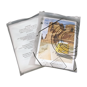 Bolsas con cierre de cremallera de plástico resellable respetuosas con el medio ambiente con logotipo de impresión personalizada con asa para ropa, embalaje de ropa - Product Image 4