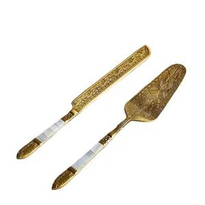 Latest Design Acrylic Handle <b>Cake</b> <b>Server</b> And Knife Set With Set Of 2 Metal Stainless Steel <b>Cake</b> Tool Set - Product Image 5