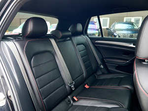 รถยนต์มือสองปี 2021 Autobahn VW รับรองคุณภาพ เกียร์ธรรมดา เบาะหนัง หลังคาซันรูฟ ระบบนำทาง ระบบเสียง Fender - Product Image 2