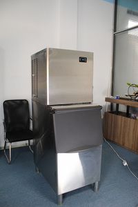 Machine à glaçons commerciale en acier inoxydable de 150 kg/24h, machine automatique de fabrication de blocs de glace et de glaçons pour les petites entreprises - Product Image 5