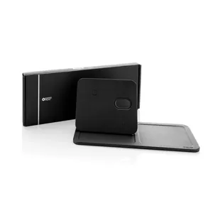 Base di Ricarica Wireless 3-in-1 Swiss Peak per Gadget da Ufficio Sostenibili - Product Image 4
