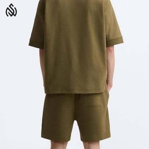 Ensemble de t-shirts 100% coton délavés à l'acide personnalisés ensemble de shorts d'été surdimensionnés et lourds de haute qualité pour hommes - Product Image 2