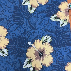 การออกแบบฮาวายที่สวยงามสดใสใน4สีบนผ้าฝ้ายทอความกว้าง44นิ้วพร้อมส่งทันที - Product Image 1