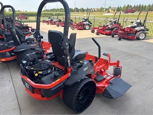 Offre Spéciale – Tracteur de Jardin Diesel Kubota GR1600 16 CV Original avec Plateau de Coupe Large 4x4 pour l'Agriculture et l'Aménagement Paysager - Product Image 3