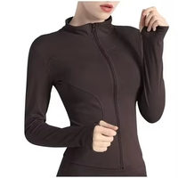 Haut de yoga respirant personnalisé en Spandex/Nylon pour femmes grandes tailles, veste de fitness premium douce, coupe ajustée, fermeture éclair avant, manches longues, séchage rapide