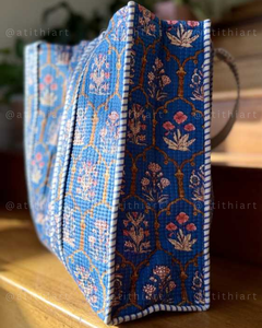 Bolsa de Mano Reutilizable Acolchada de Algodón con Cierre de Cremallera y Logotipo Personalizable - Bolsa de Transporte de Tela Sostenible - Product Image 3