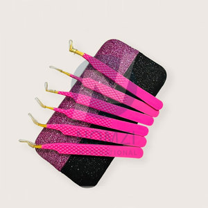 Pinzas para pestañas antideslizantes de acero inoxidable 100%, puntas de fibra puntiagudas, entrega en Puerta de etiqueta privada incluida para una sujeción perfecta de pestañas - Product Image 2