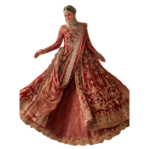 Robe de mariée traditionnelle pour femmes dentelle cristal décoration coupe régulière longueur au sol pour les occasions de fête de mariage évacuation de l'humidité - Product Image 1