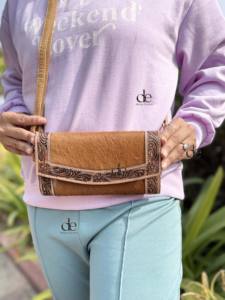 Cartera de Mano Elegante para Mujer, Tallada a Mano, de Piel de Vaca con Pelo, Cartera de Piel, Elegante, Impermeable, Nuevo Diseño, Multiusos - Product Image 4