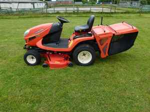 Para Kubota GR2120 Diesel Mower 4WD Lawn Tractor de alta calidad utilizado para el mantenimiento del jardín Motor de 2 tiempos de grado industrial de 125cc - Product Image 4